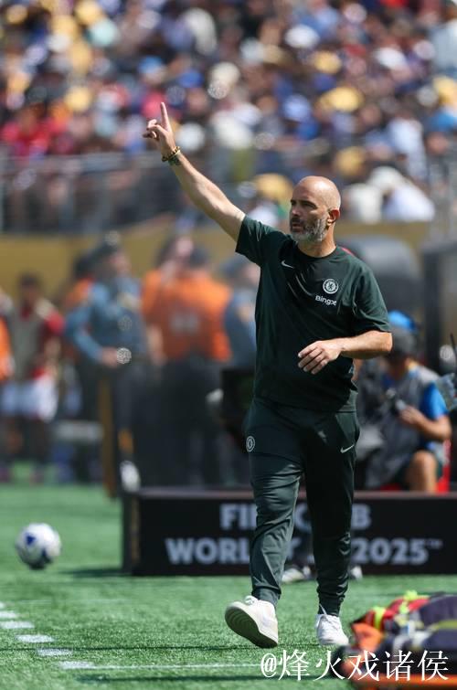 佐拉社媒庆祝切尔西夺冠：世界冠军表现出色马雷斯卡